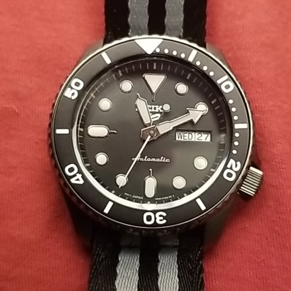 Seiko Sport 5 - Picture 5 of 8